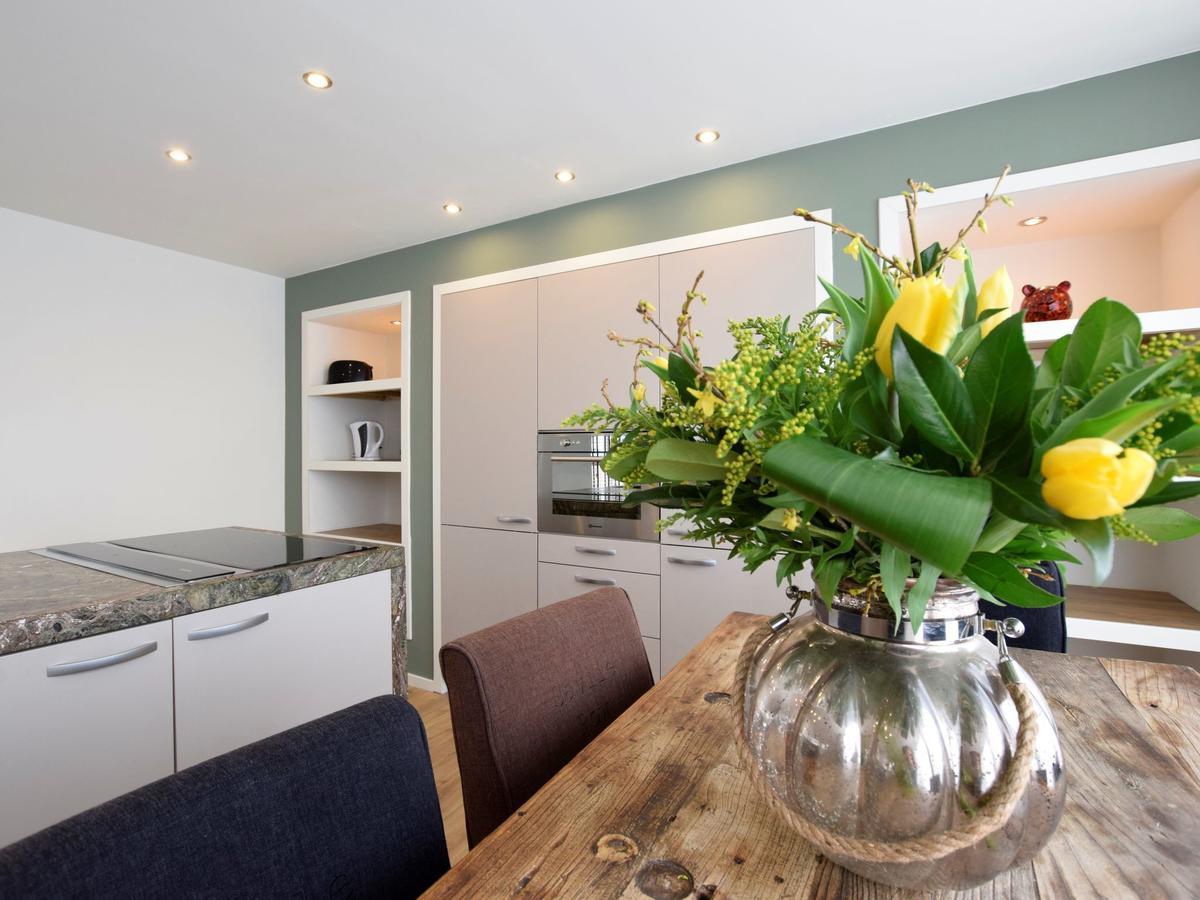 Beautiful Houseboat With Terrace Jacuzzi Hotel The Hague Exterior photo